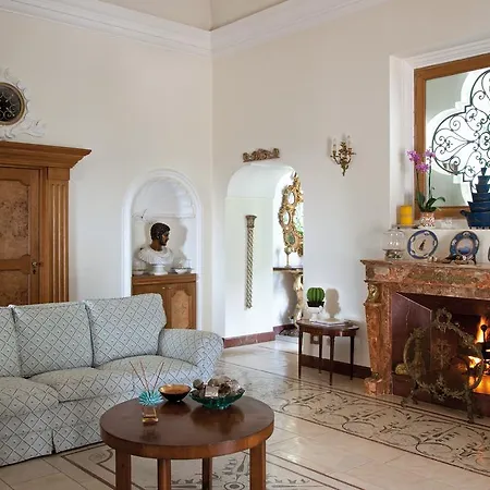 Casa Del Solitario * Capri