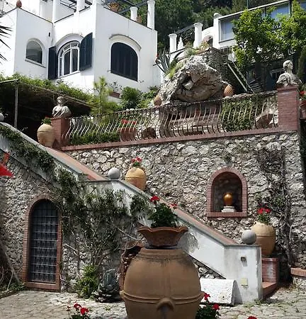 Casa Del Solitario Capri